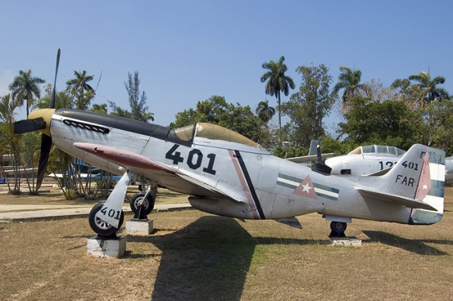 P-51 Survivor 44-74505 N68DR