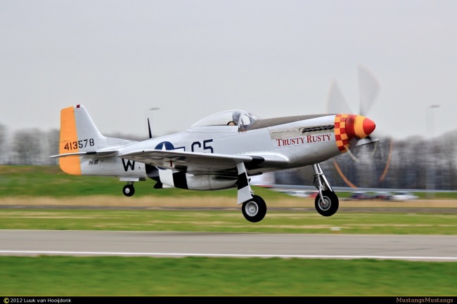 P-51 Survivor 44-74923 PH-JAT