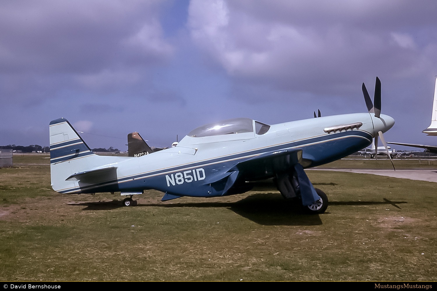 44-84658_10315_db5.jpg
